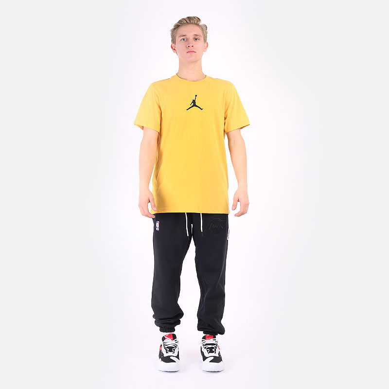 Мужская футболка Jordan Jumpman Short-Sleeve T-Shirt (CW5190-781)  - цена, описание, фото 6